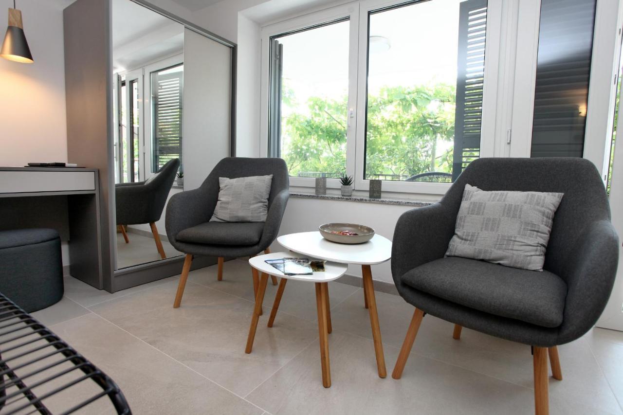 Modern Apartment Parenzana Izma Порторож Екстериор снимка