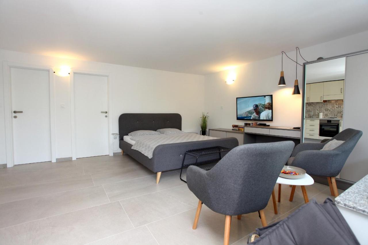 Modern Apartment Parenzana Izma Порторож Екстериор снимка